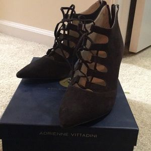 Brown Suede ADRIENNE VITTADINI pumps